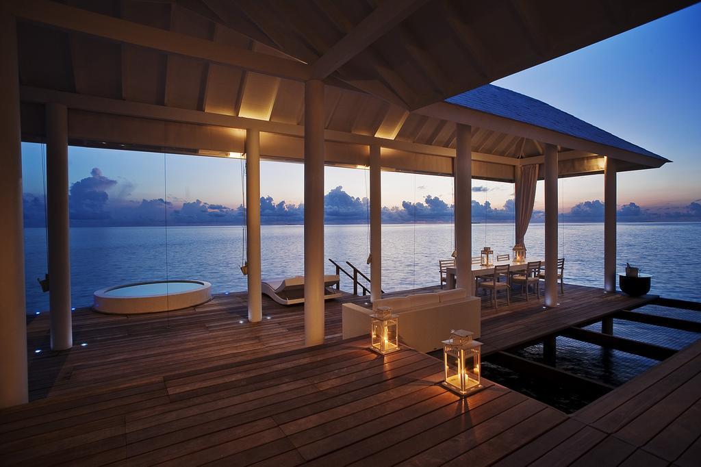 Diamonds Athuruga Maldives Resort & Spa 外观 照片
